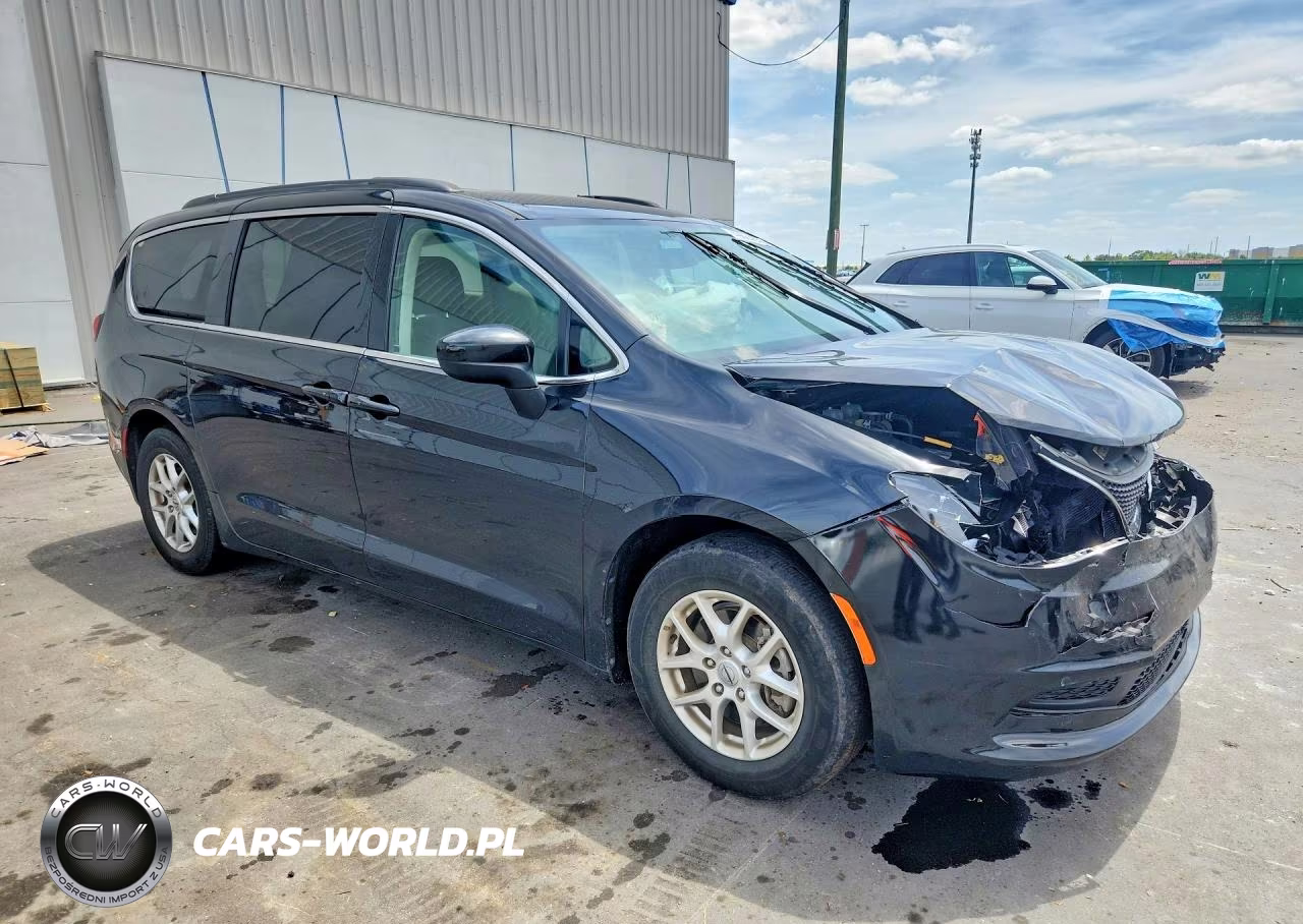 2021 Chrysler Voyager Lxi VIN:2C4RC1DG1MR512714 - 4