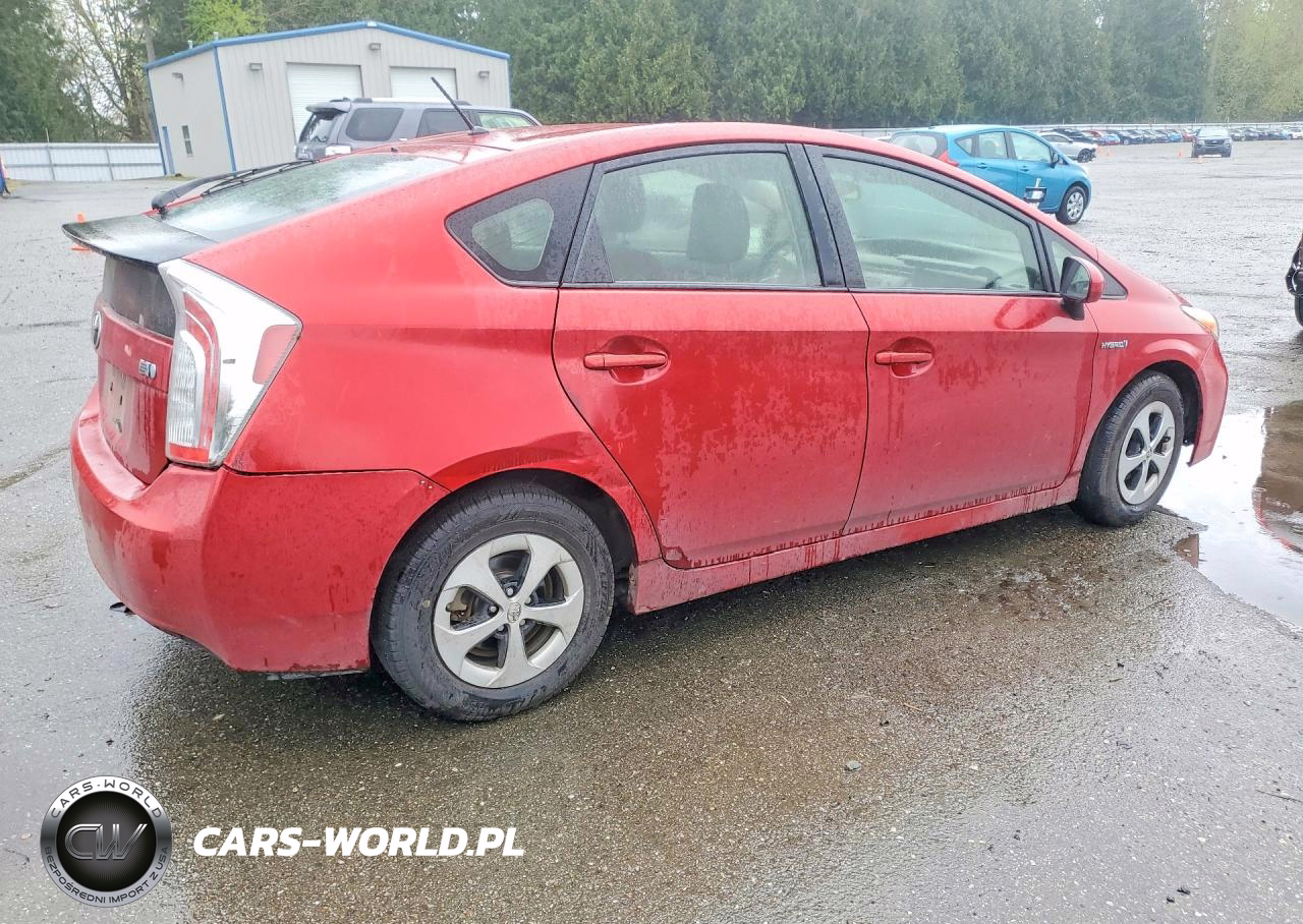 2013 Toyota Prius Two VIN:JTDKN3DU0D1627967 - 3