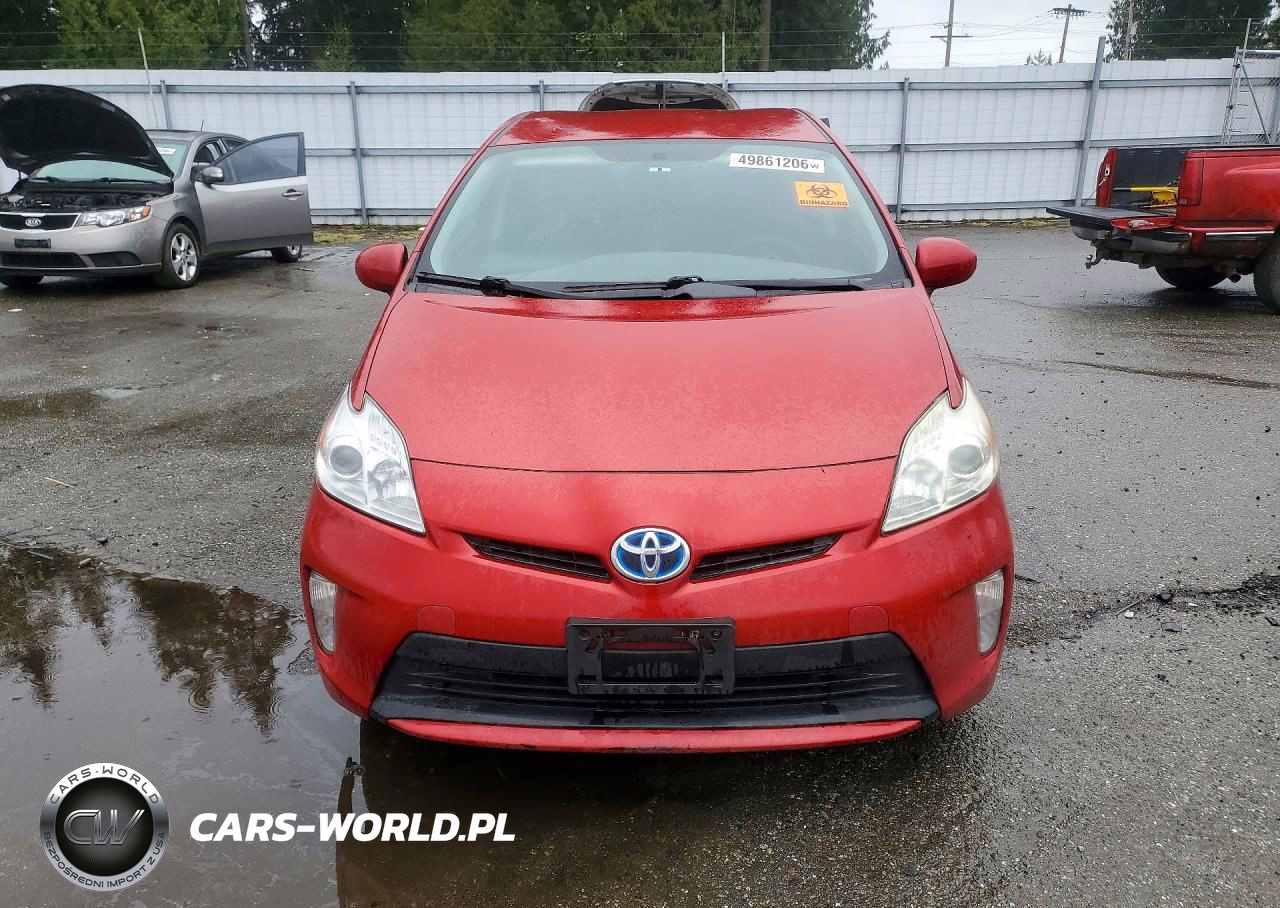 2013 Toyota Prius Two VIN:JTDKN3DU0D1627967 - 5