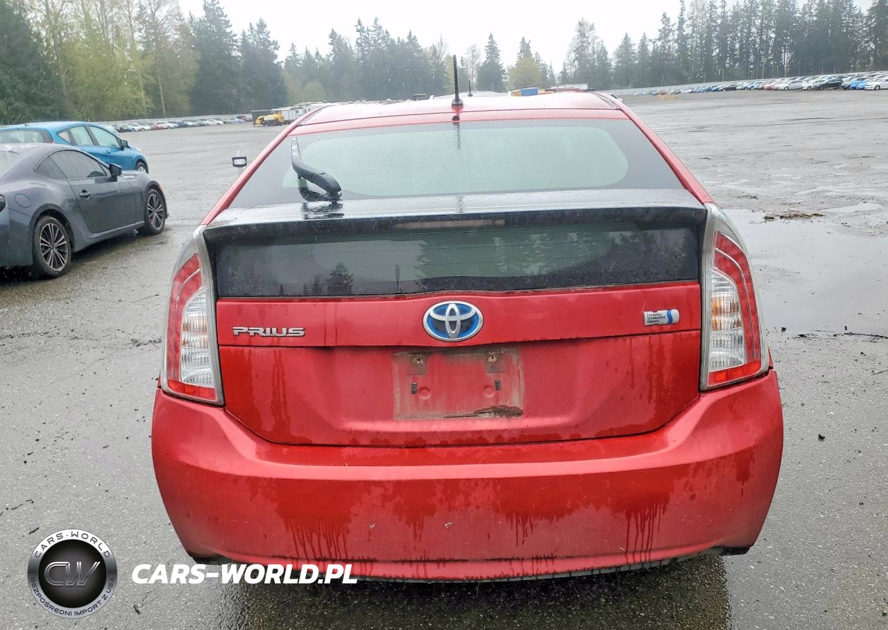2013 Toyota Prius Two VIN:JTDKN3DU0D1627967 - 6