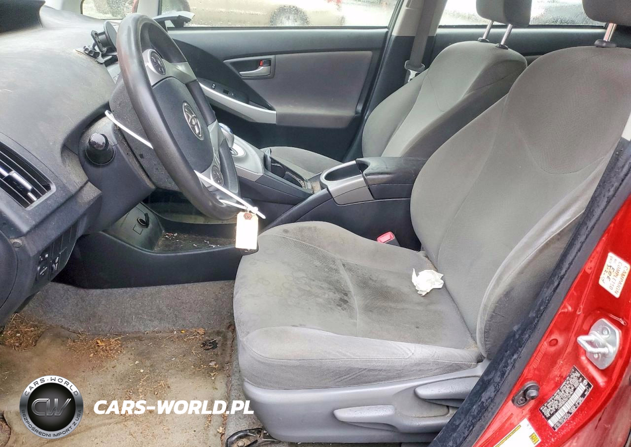 2013 Toyota Prius Two VIN:JTDKN3DU0D1627967 - 7