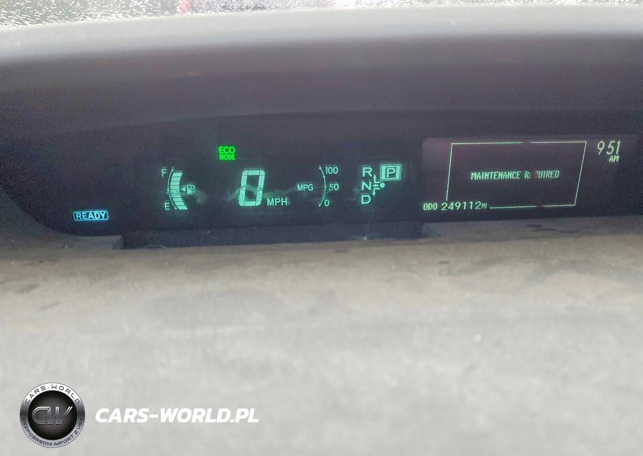2013 Toyota Prius Two VIN:JTDKN3DU0D1627967 - 9