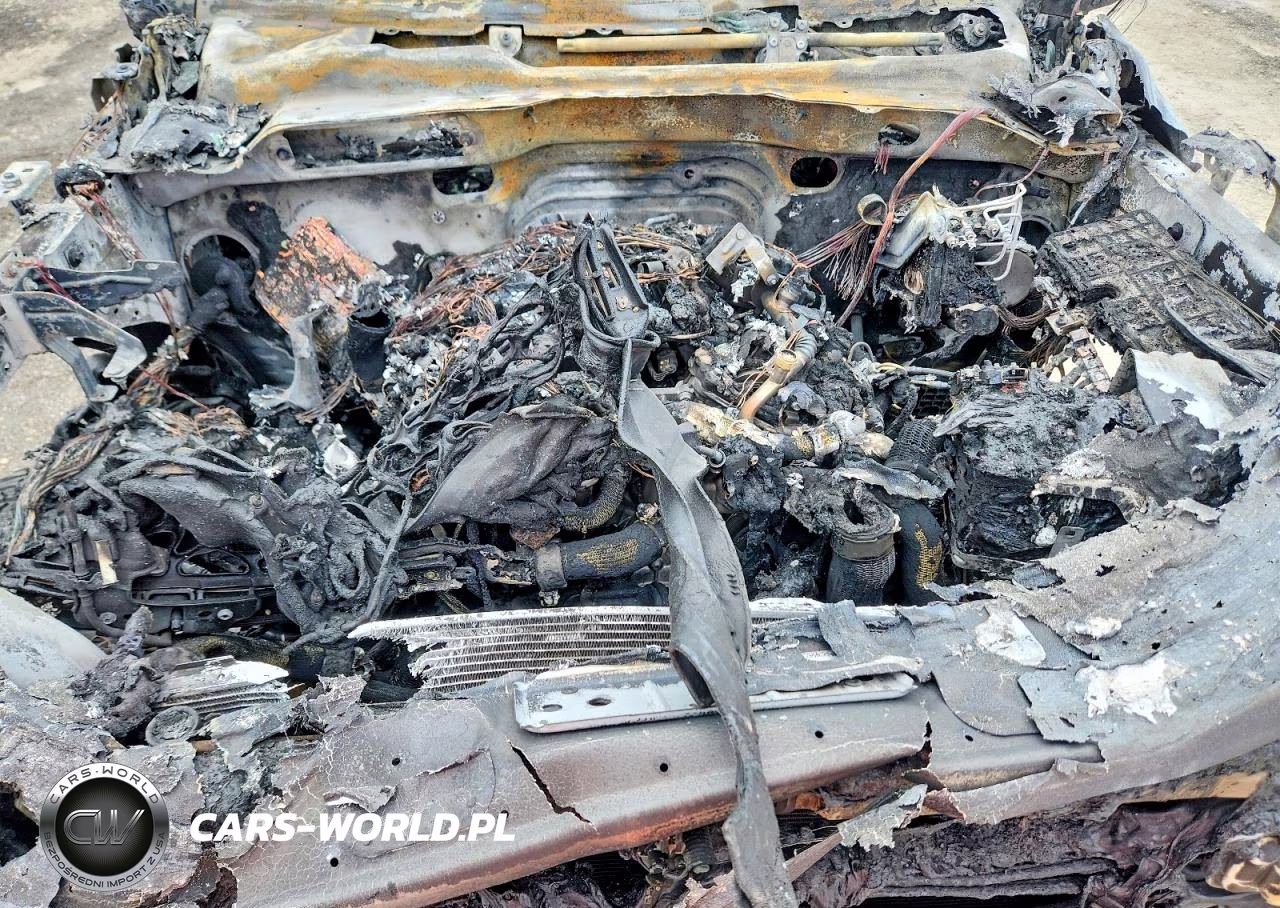 2022 Ford Bronco Base VIN:1FMEE5DP5NLB39148 - 11