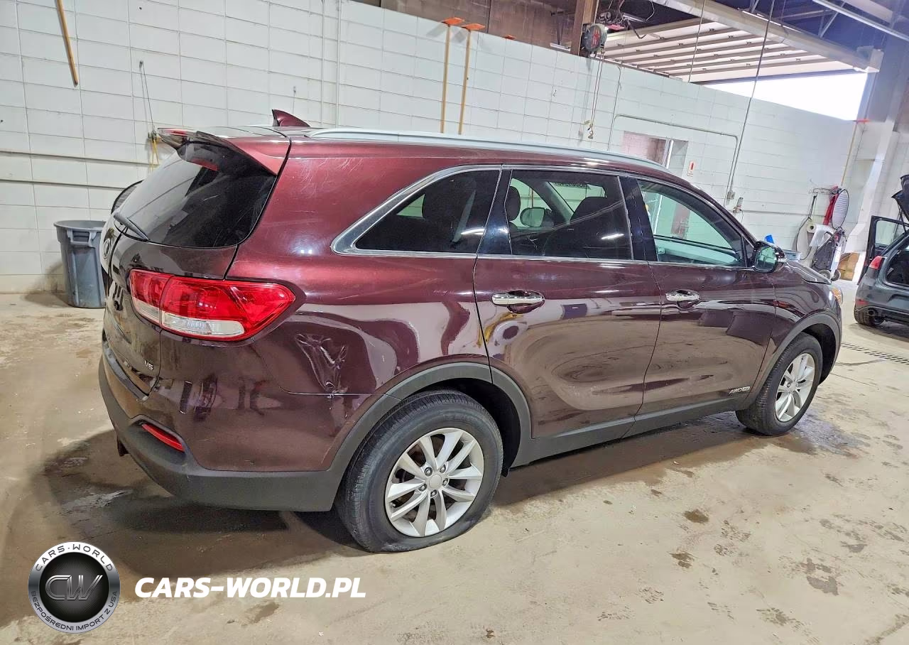 2016 Kia Sorento VIN:5XYPGDA59GG061430 - 3