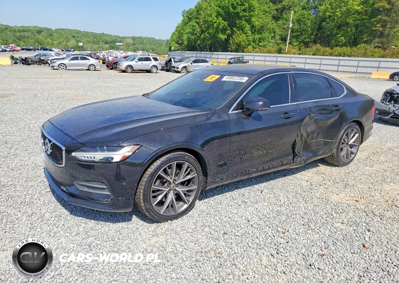 2018 Volvo S90 T5 Momentum