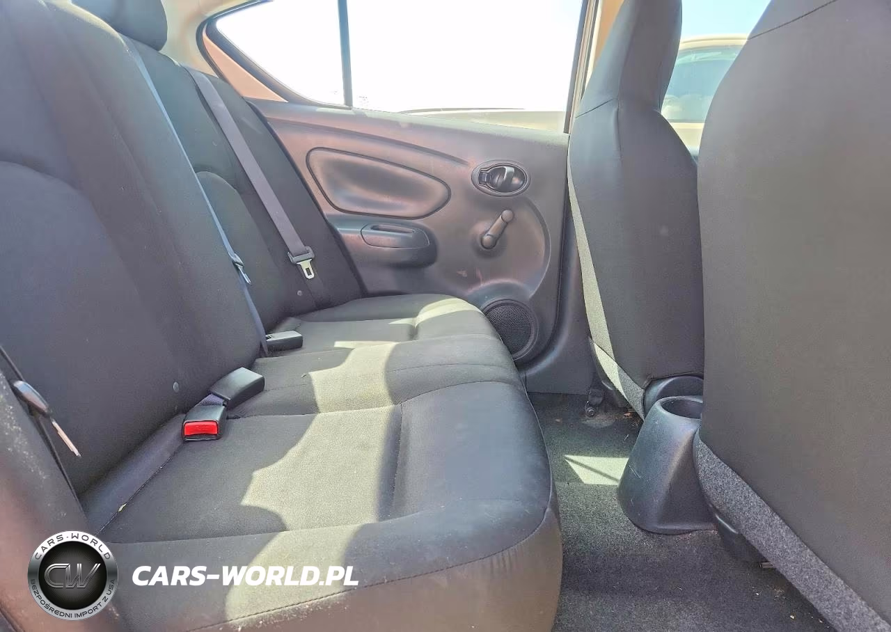 2017 Nissan Versa 1.6 S Plus VIN:3N1CN7AP6HL821527 - 10