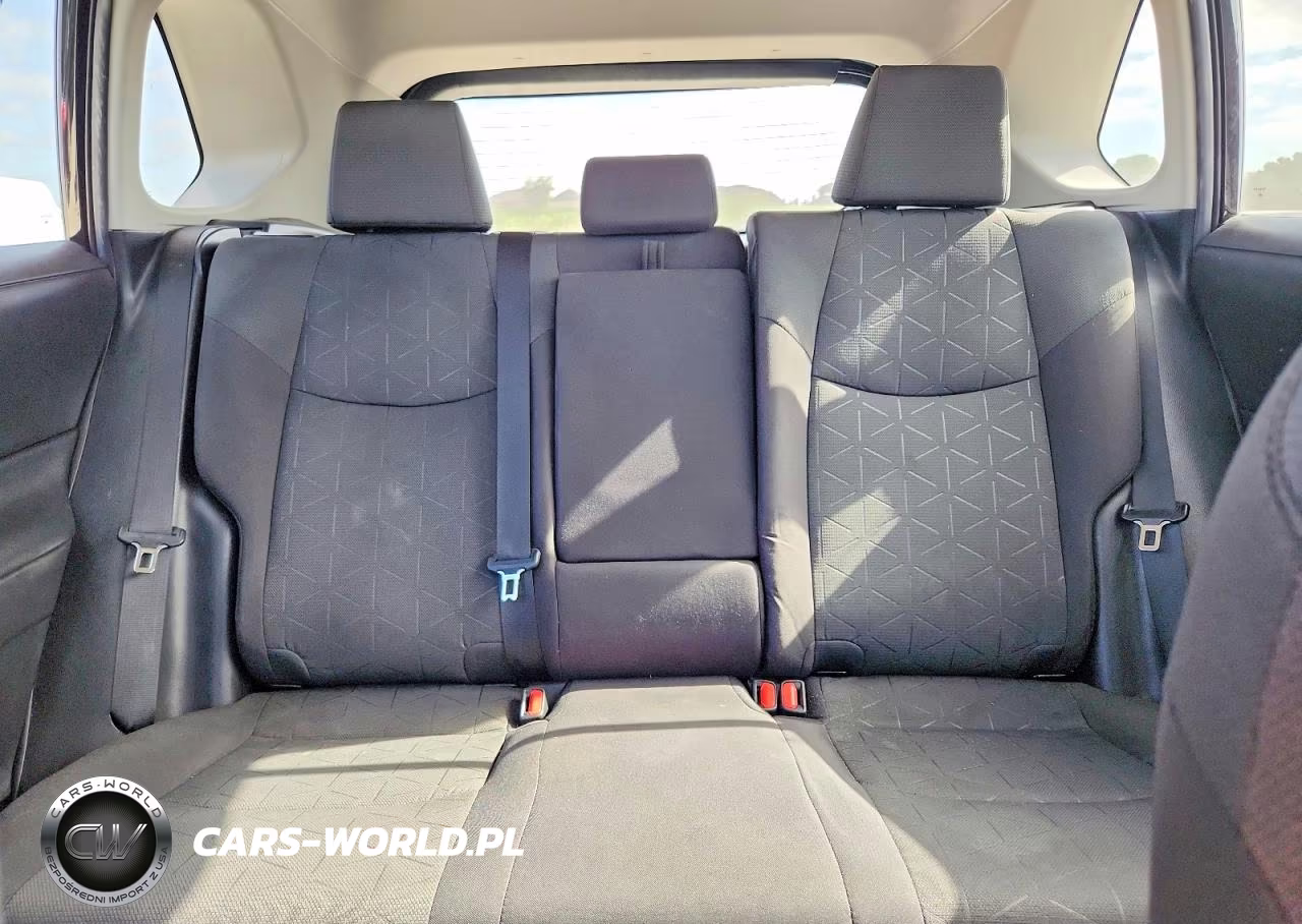 2021 Toyota Rav4 Xle VIN:2T3W1RFV8MW137669 - 10