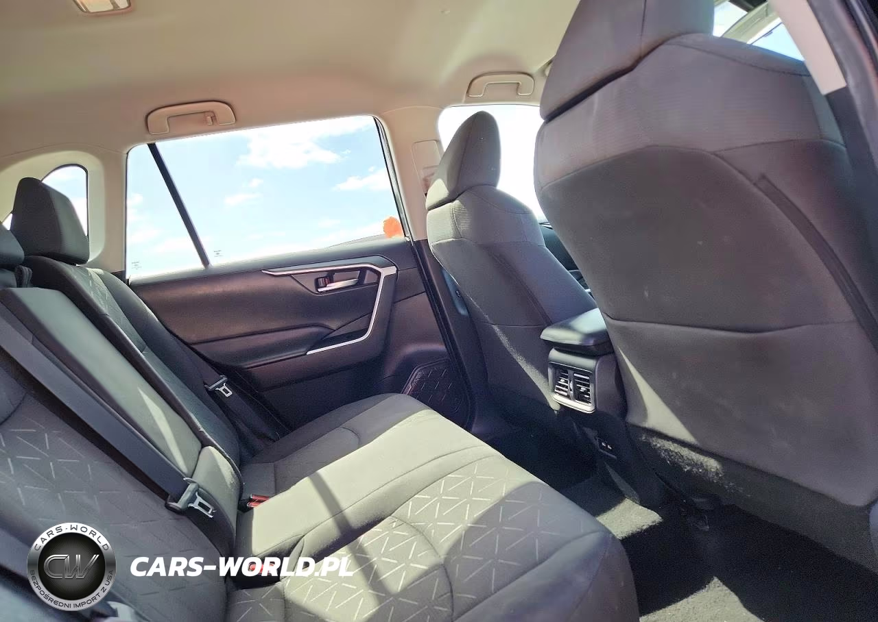 2021 Toyota Rav4 Xle VIN:2T3W1RFV8MW137669 - 11