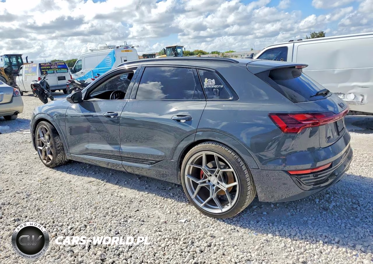 2024 Audi Q8 E-Tron Premium Plus VIN:WA15AAGE0RB061161 - 2
