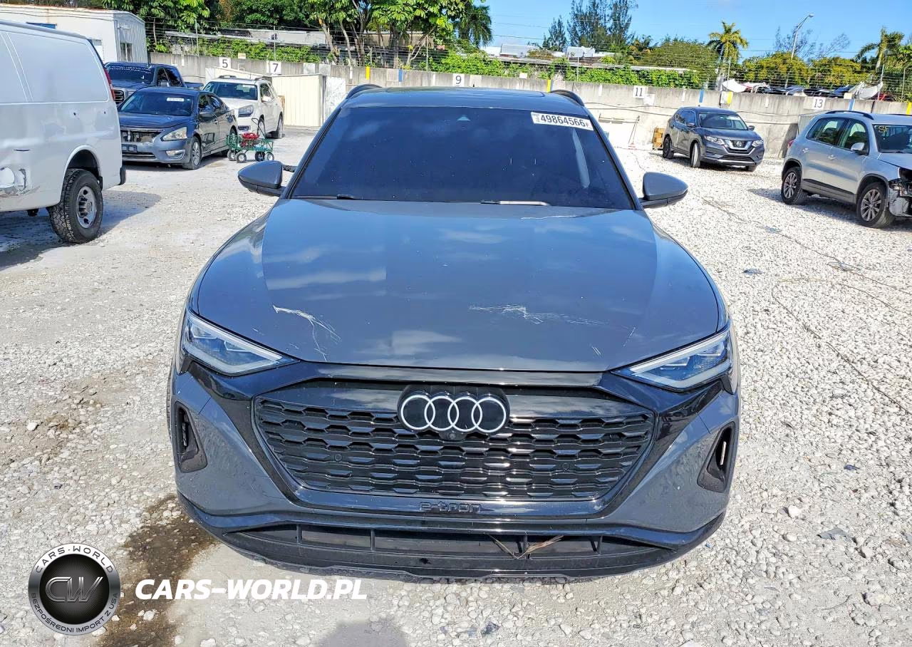 2024 Audi Q8 E-Tron Premium Plus VIN:WA15AAGE0RB061161 - 5