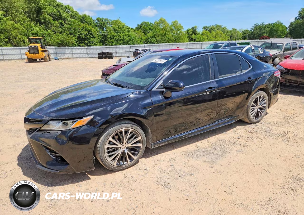 2020 Toyota Camry Se