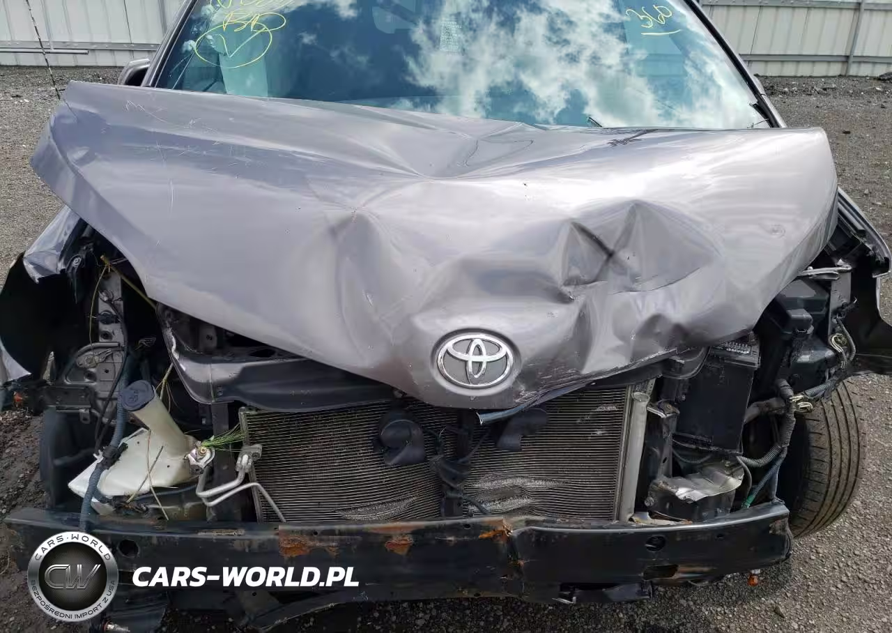 2013 Toyota Sienna Le VIN:5TDKK3DC3DS398414 - 12