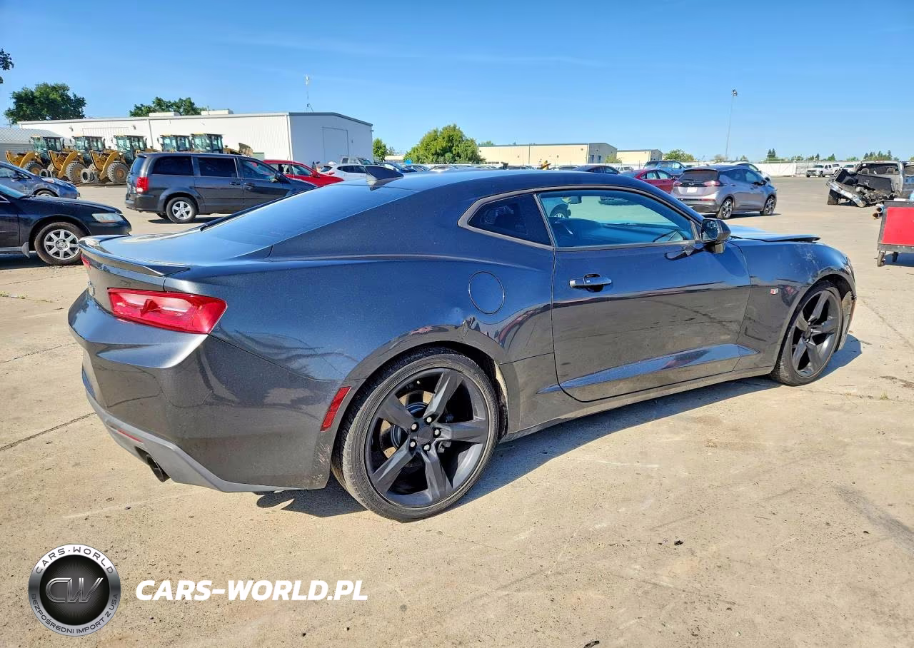 2018 Chevrolet Camaro Lt VIN:1G1FB1RX1J0160702 - 3