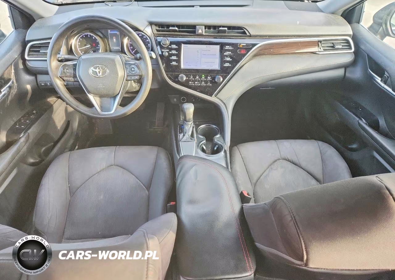 2018 Toyota Camry Le VIN:4T1B11HK2JU030091 - 8