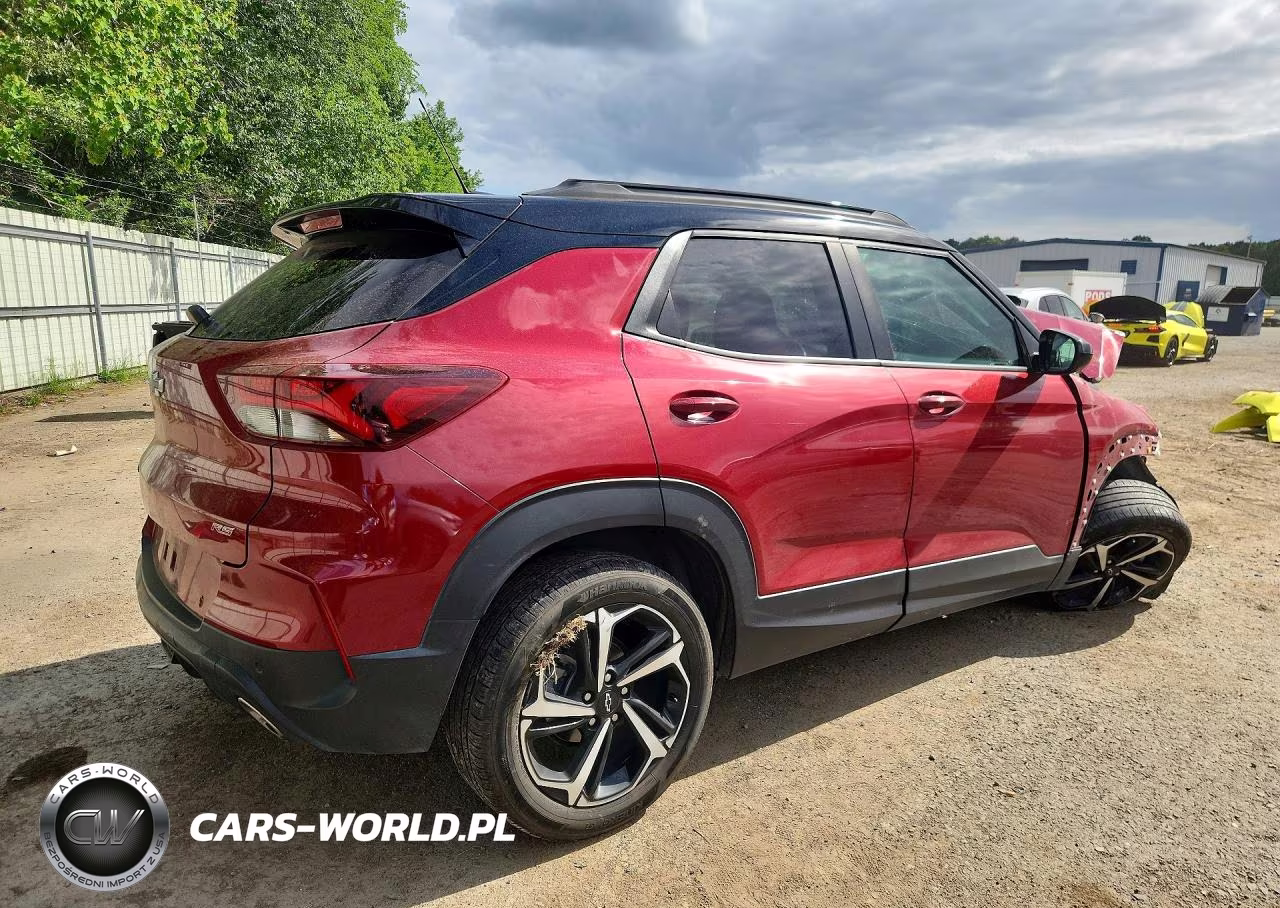 2021 Chevrolet Trailblazer Rs VIN:KL79MTSL2MB079165 - 3