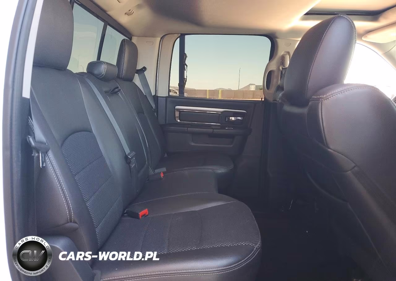 2016 Ram 1500 Sport VIN:1C6RR6MT4GS325809 - 10
