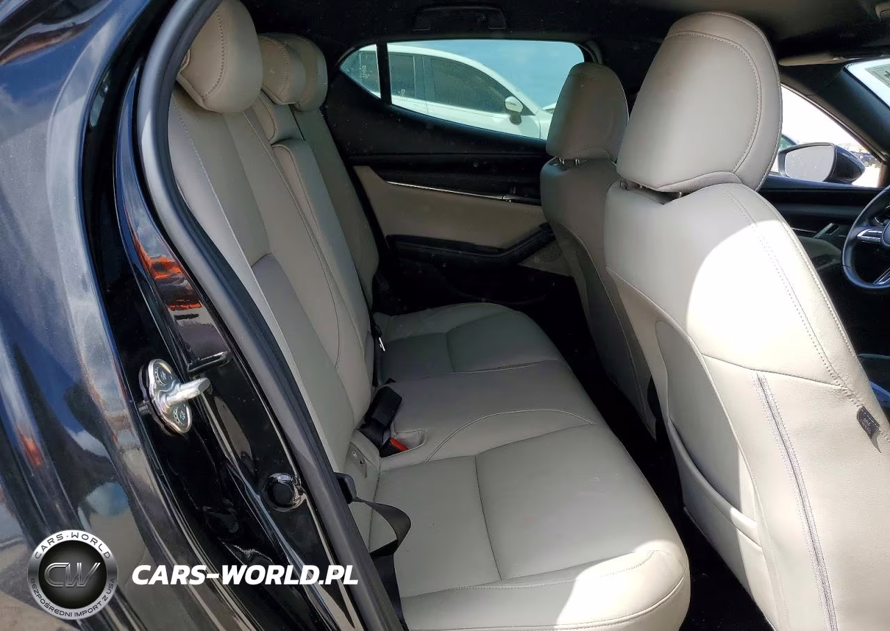 2019 Mazda 3 Preferred VIN:JM1BPAMM5K1139285 - 10