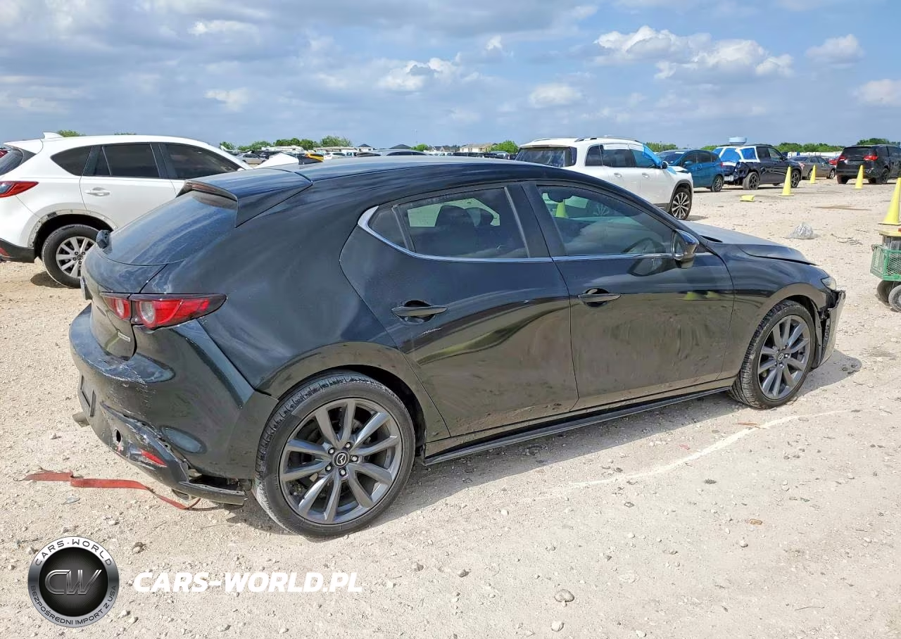 2019 Mazda 3 Preferred VIN:JM1BPAMM5K1139285 - 3