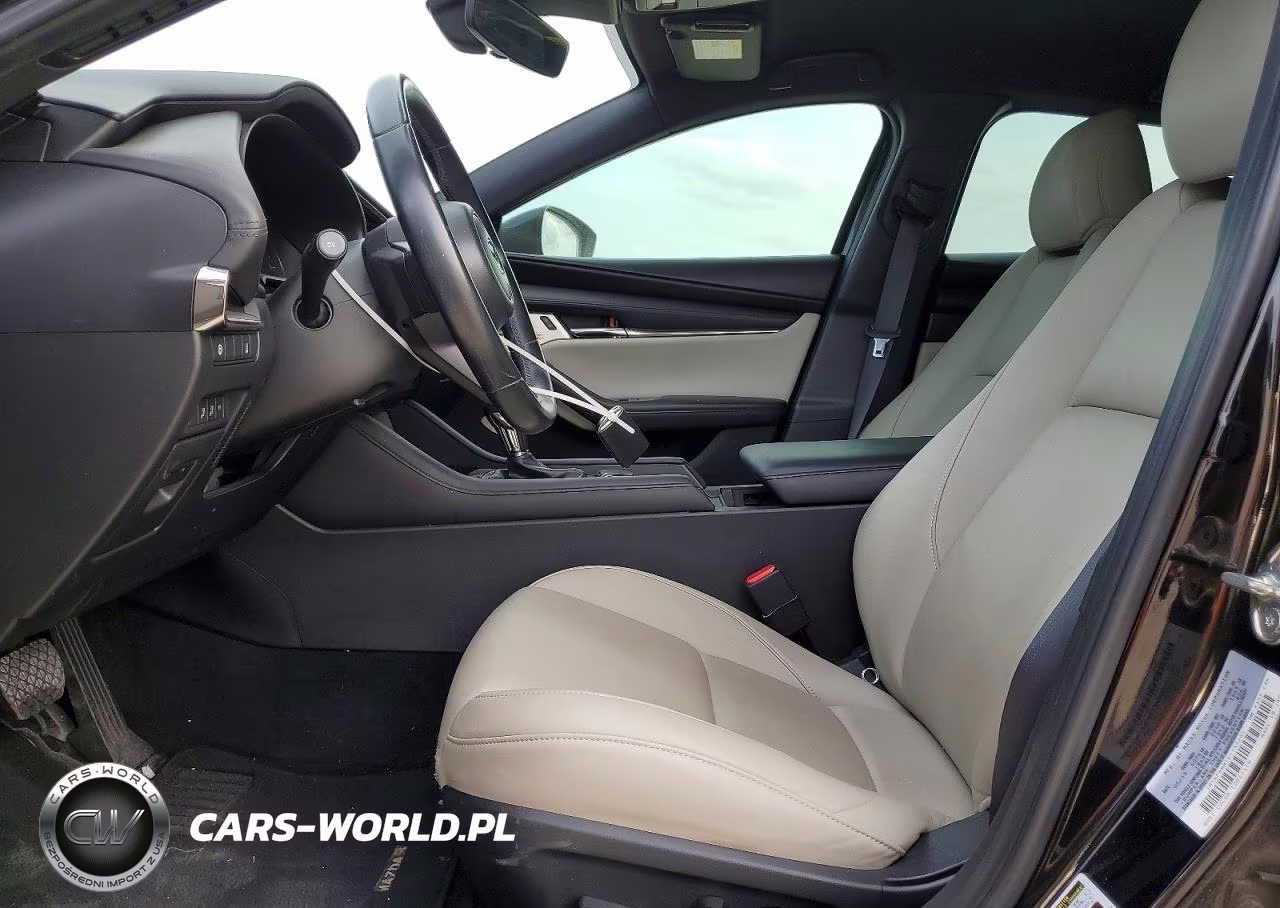 2019 Mazda 3 Preferred VIN:JM1BPAMM5K1139285 - 7