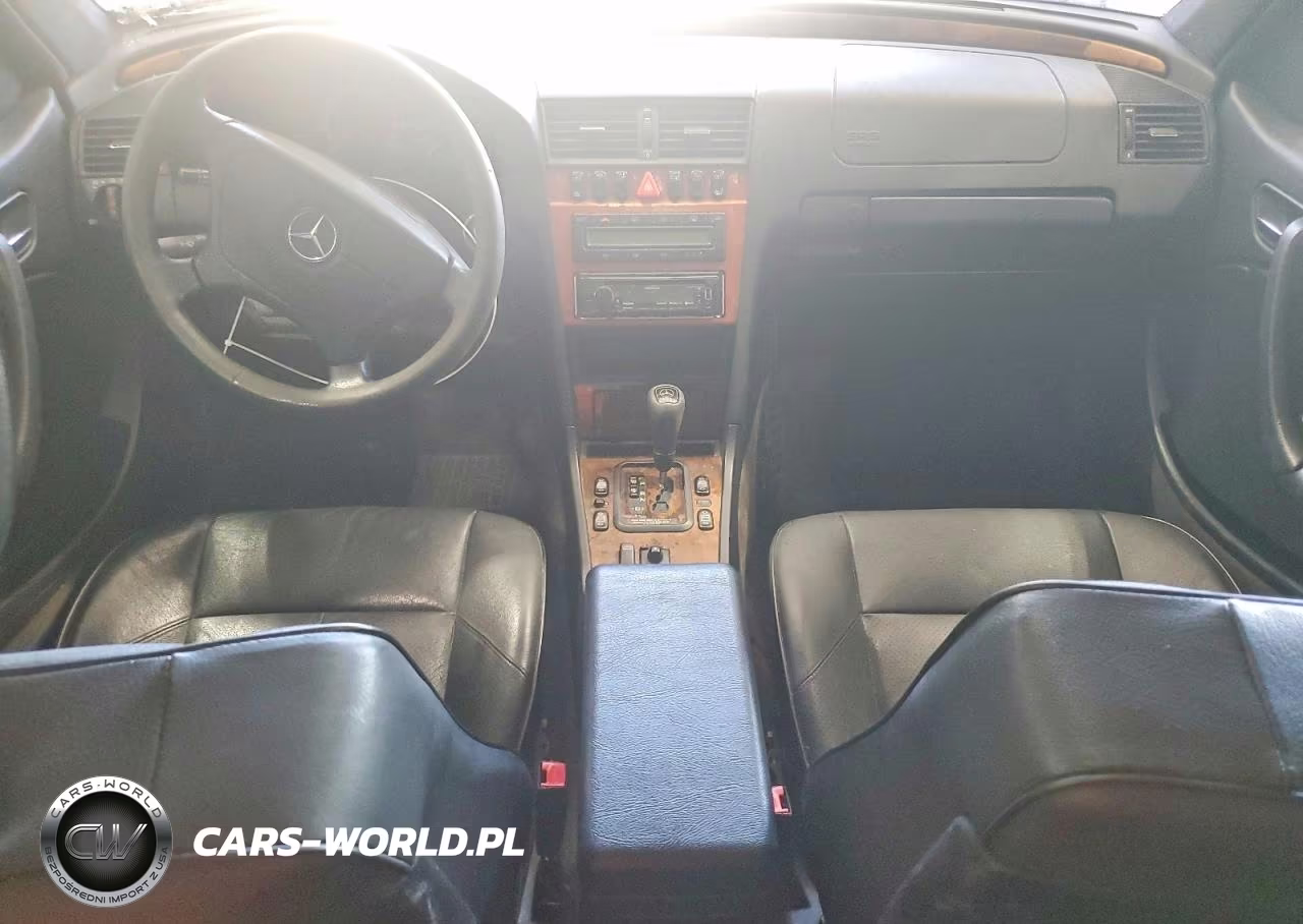 2000 Mercedes-Benz C 280 VIN:WDBHA29G6YA860811 - 8