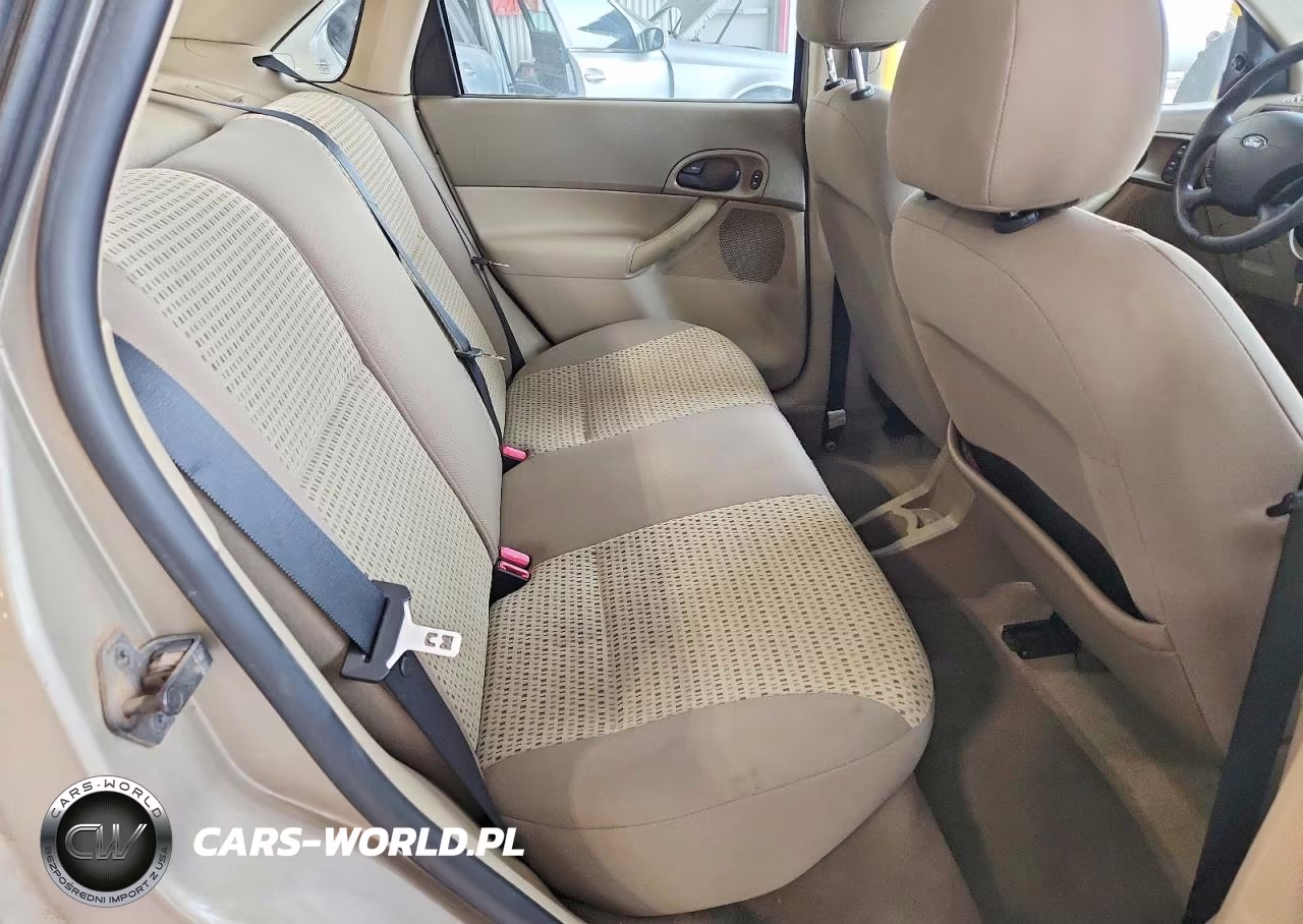 2007 Ford Focus Zx4 VIN:1FAFP34N57W301860 - 10