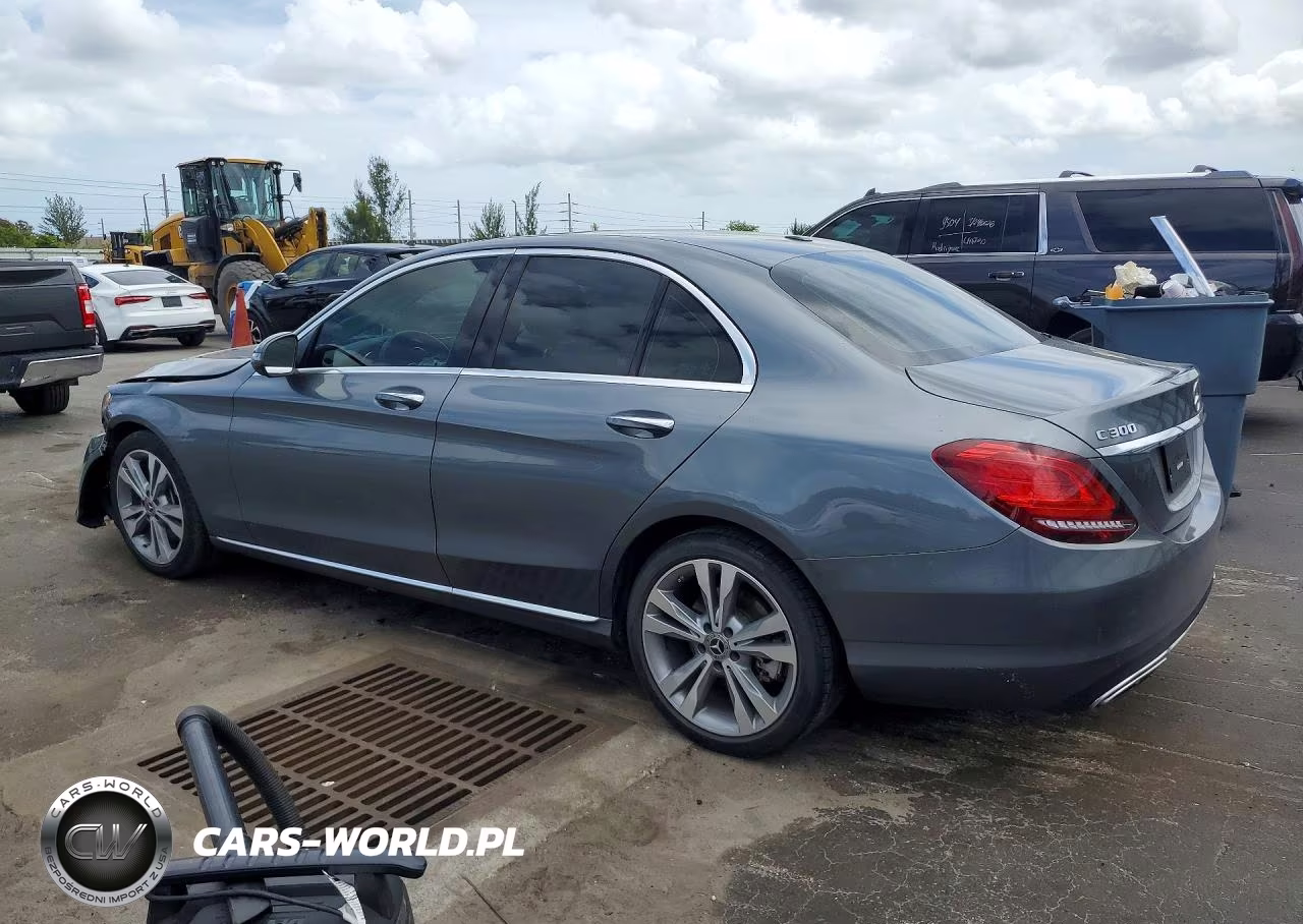 2019 Mercedes-Benz C 300 VIN:55SWF8DB2KU295592 - 2