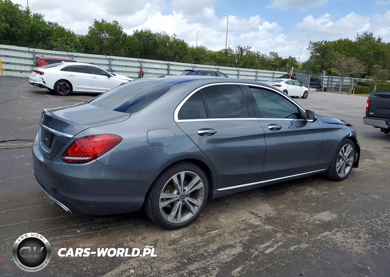 2019 Mercedes-Benz C 300 VIN:55SWF8DB2KU295592 - 3