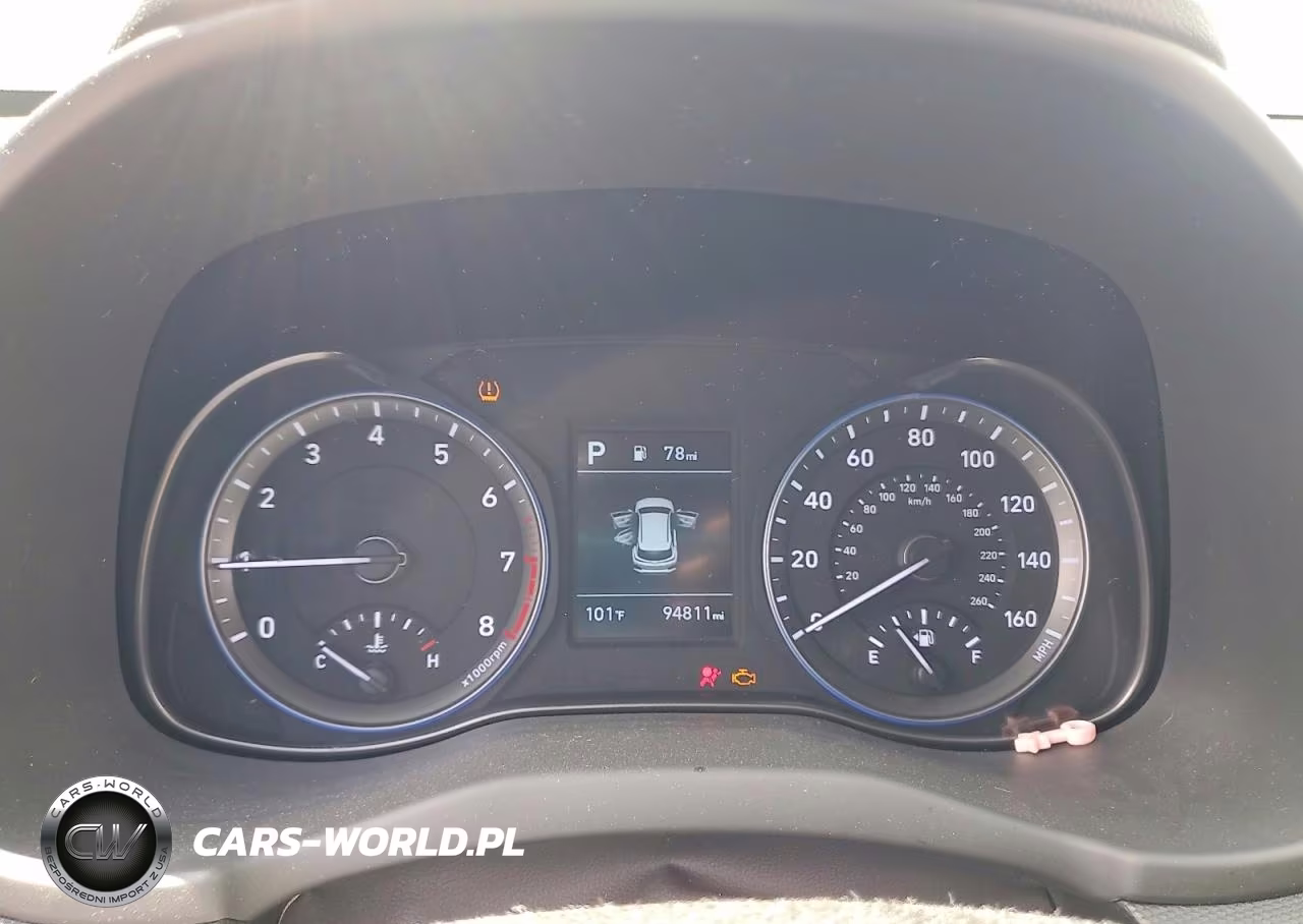 2019 Hyundai Kona Limited VIN:KM8K33A50KU201982 - 9