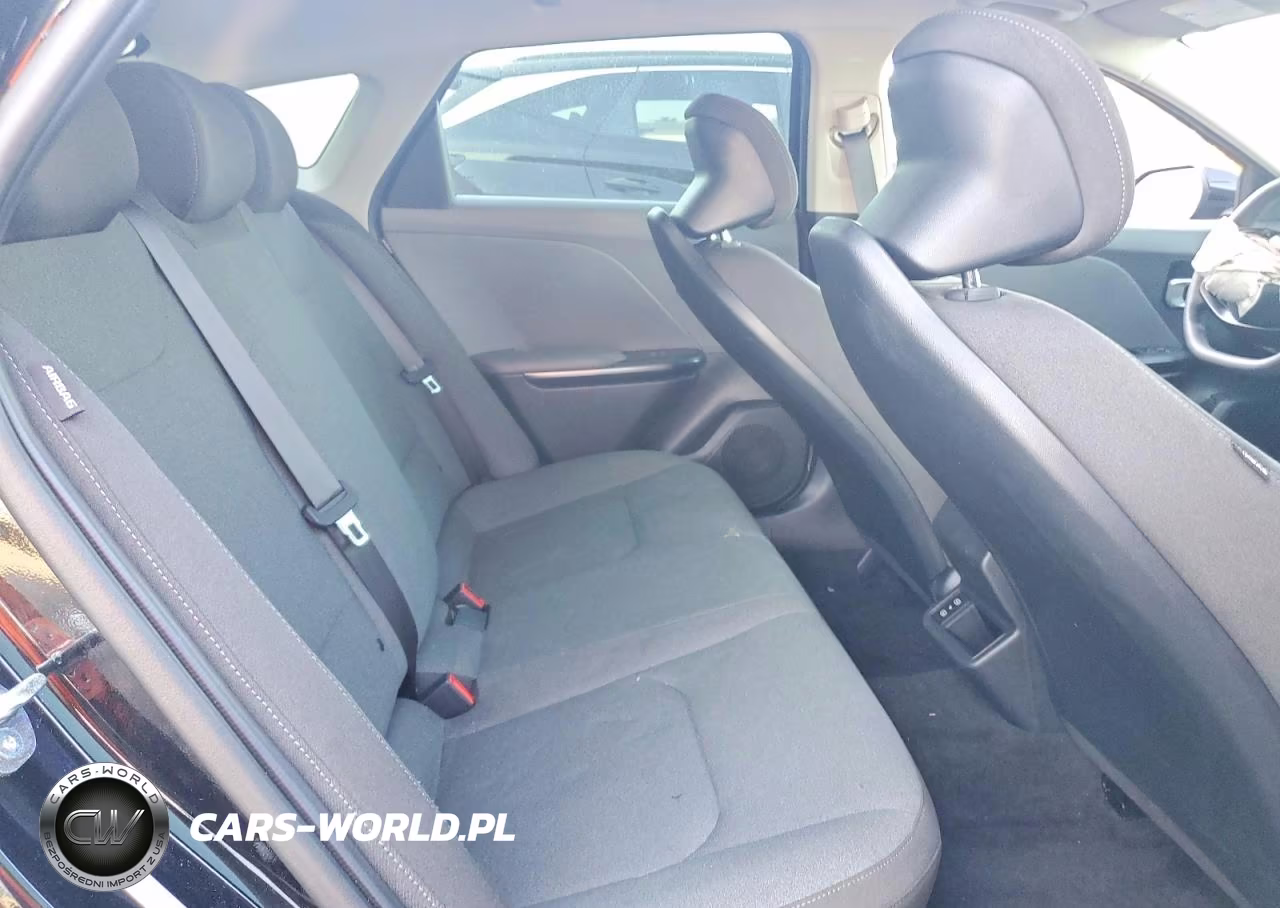 2025 Kia K4 Lx VIN:3KPFT4DE1SE158033 - 10