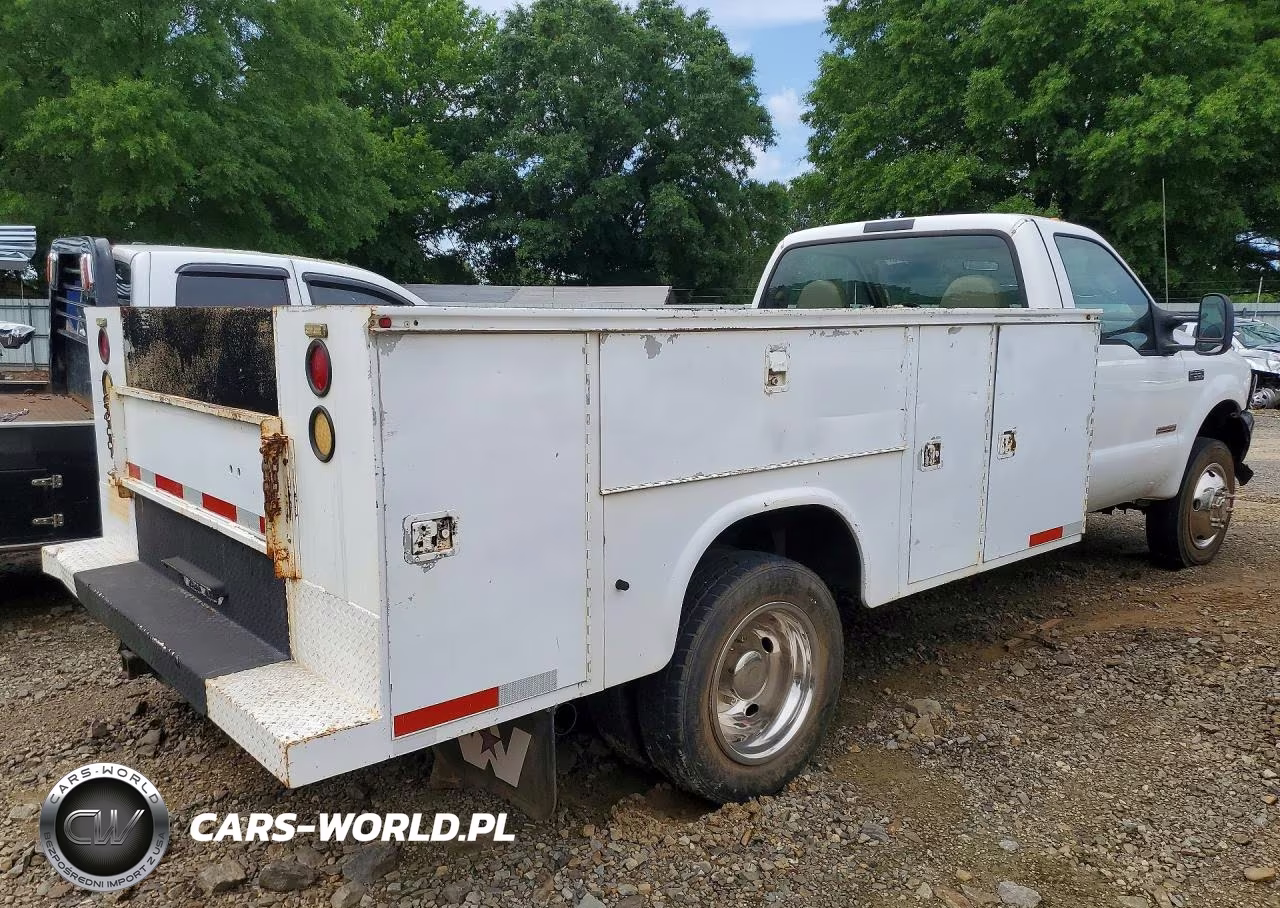 2004 Ford F550 Super Duty VIN:1FDAF56P94EC65024 - 3