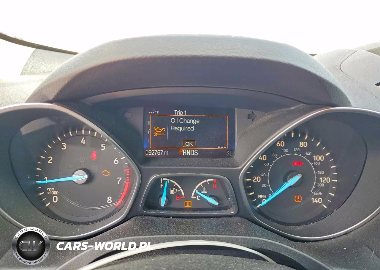2017 Ford Escape Se VIN:1FMCU0GD3HUE43625 - 9