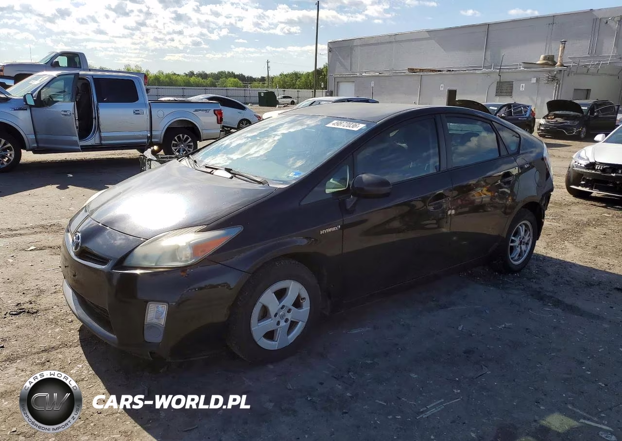 2011 Toyota Prius Two