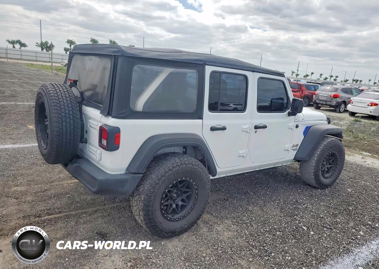 2018 Jeep Wrangler Unlimited Sport VIN:1C4HJXDG9JW152857 - 3