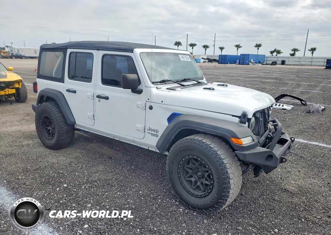 2018 Jeep Wrangler Unlimited Sport VIN:1C4HJXDG9JW152857 - 4
