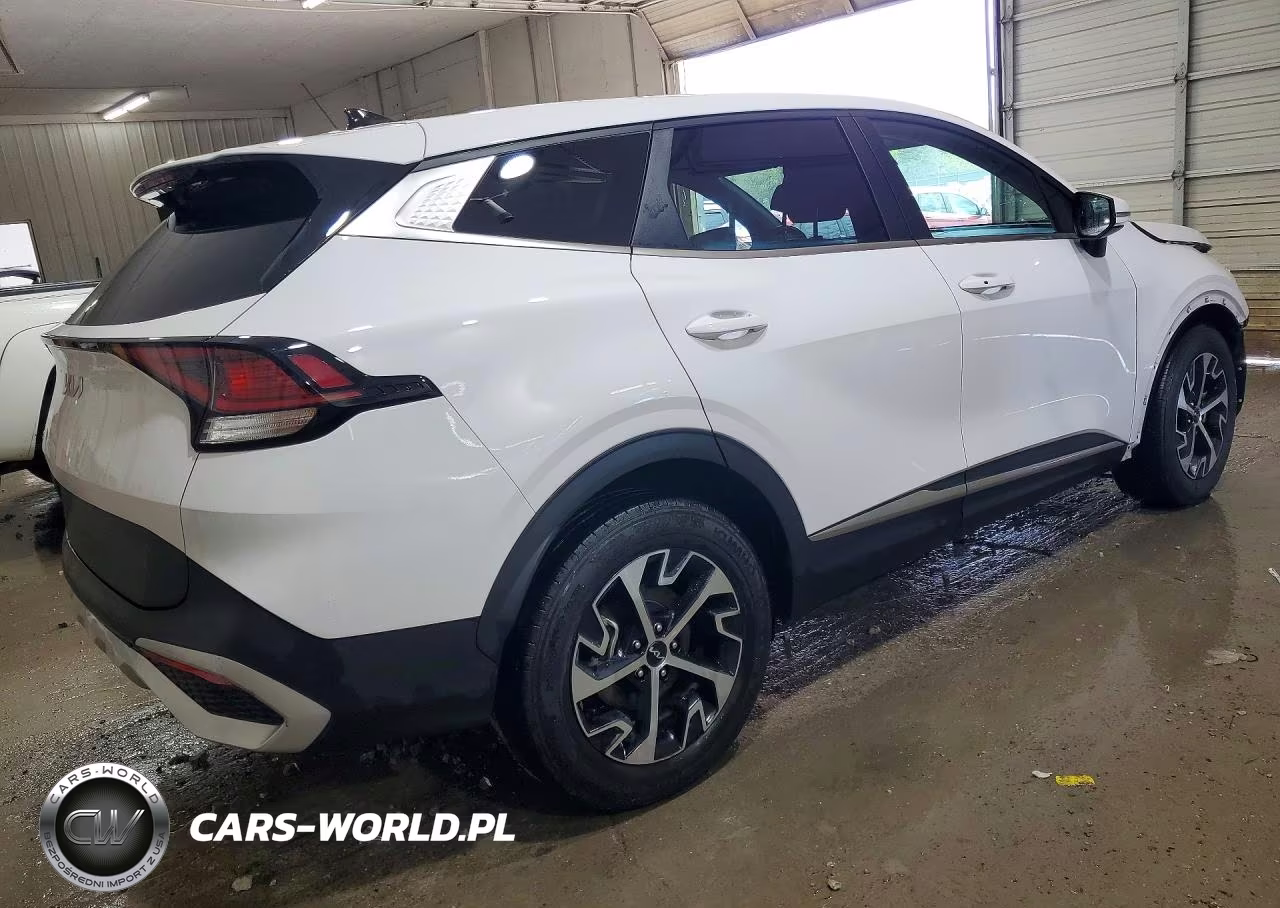2025 Kia Sportage Ex VIN:5XYK33DF8SG242211 - 3