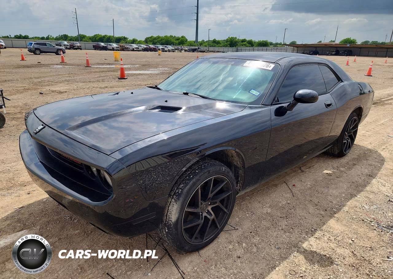 2010 Dodge Challenger Se