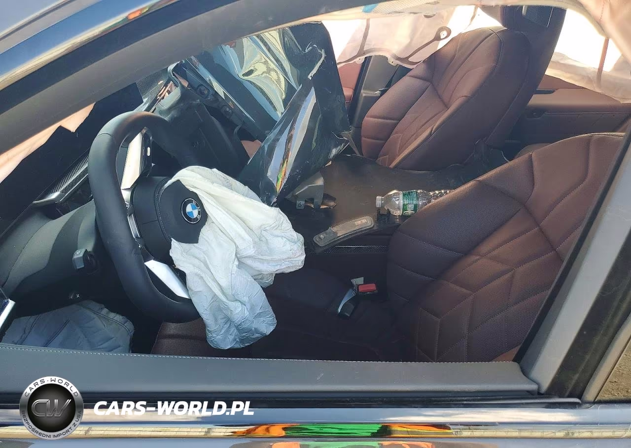 2025 BMW 740 VIN:WBA33EH08SCV55251 - 7