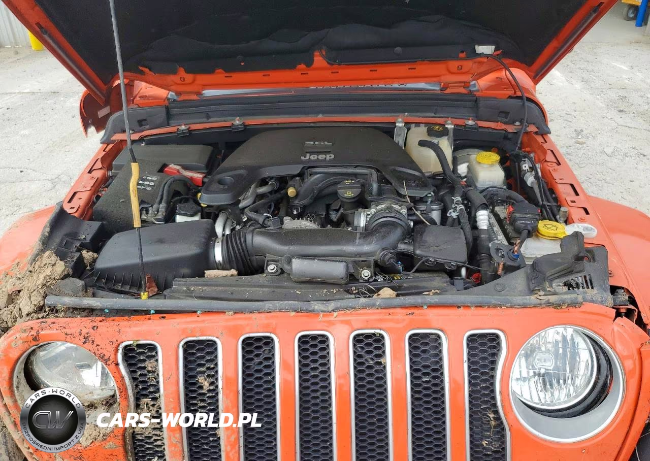 2018 Jeep Wrangler Unlimited Sahara VIN:1C4HJXEG7JW312314 - 12