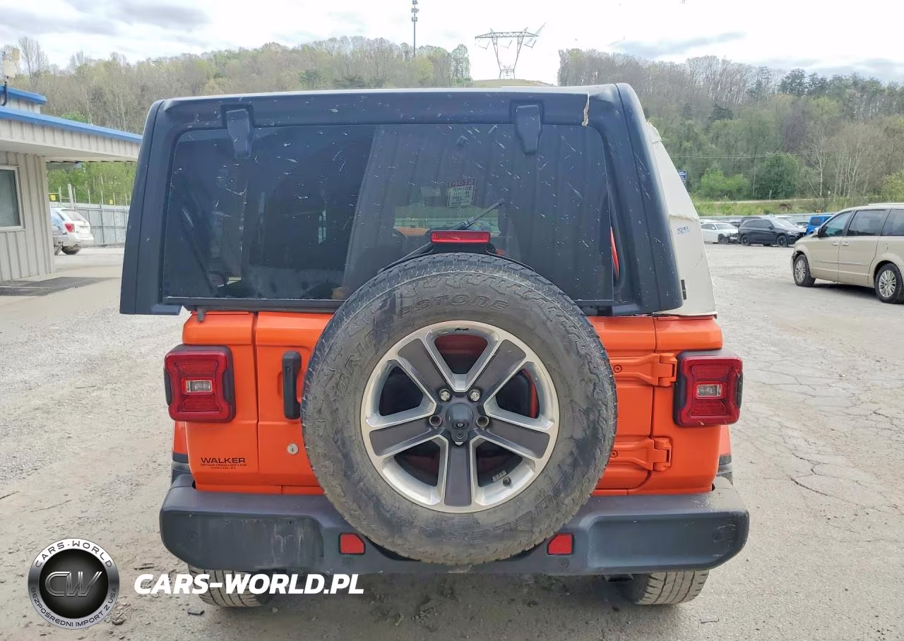 2018 Jeep Wrangler Unlimited Sahara VIN:1C4HJXEG7JW312314 - 6