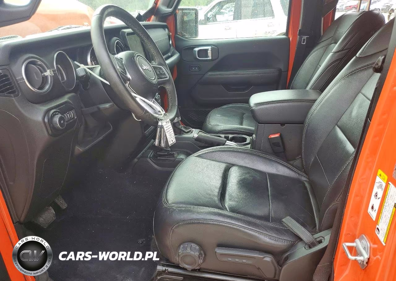 2018 Jeep Wrangler Unlimited Sahara VIN:1C4HJXEG7JW312314 - 7