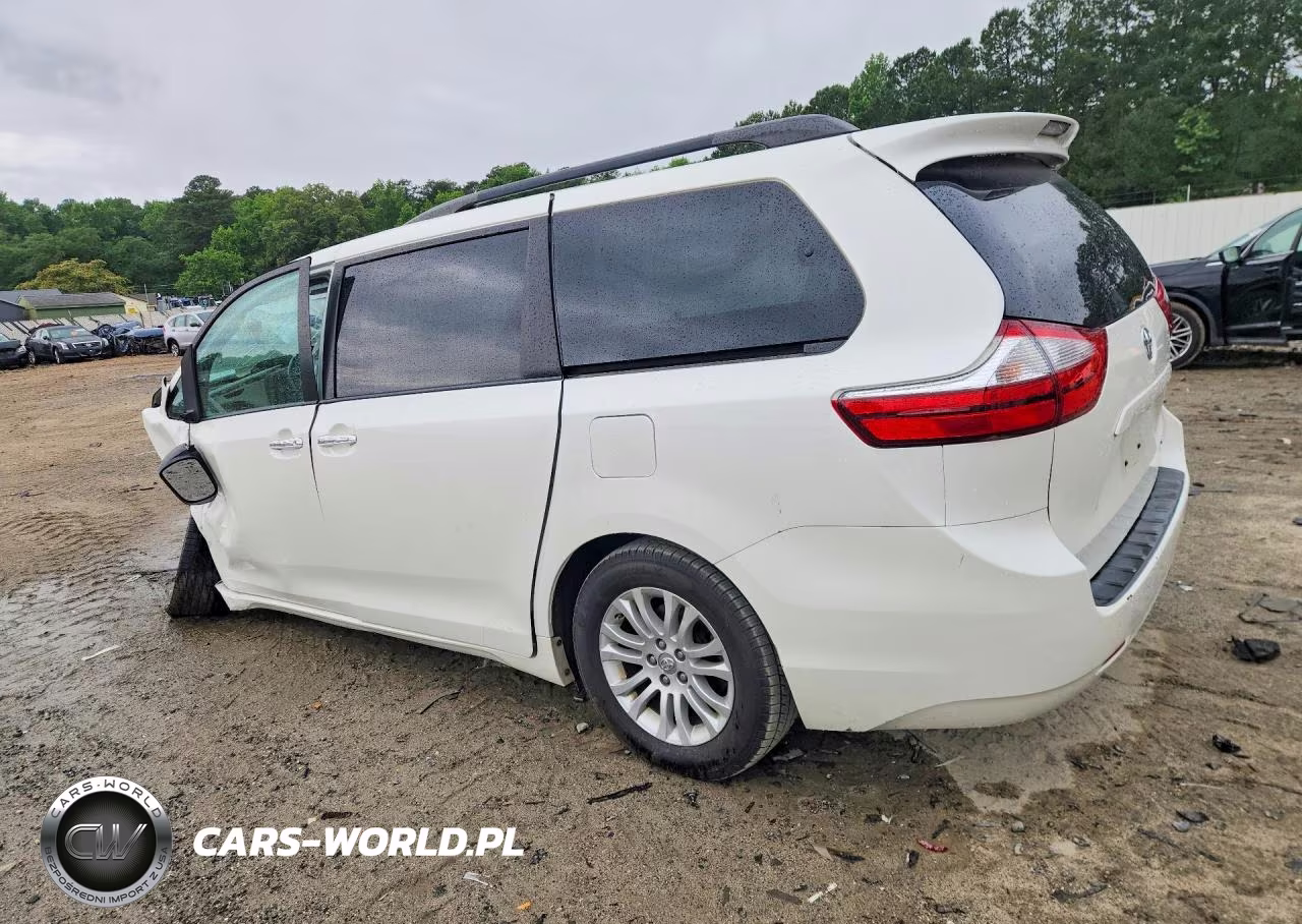 2017 Toyota Sienna Xle 8-Passenger VIN:5TDYZ3DC3HS885284 - 2