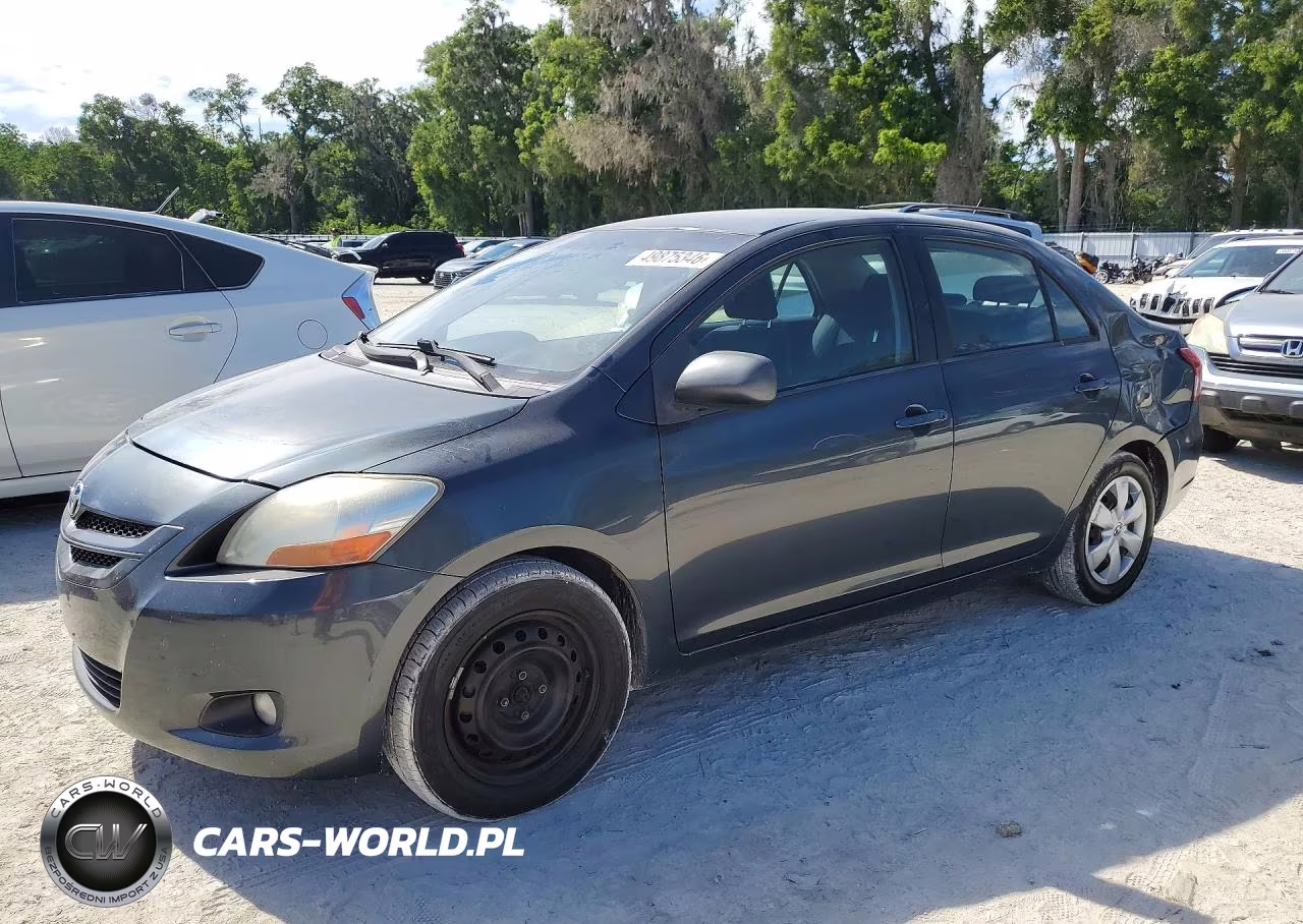 2008 Toyota Yaris Base