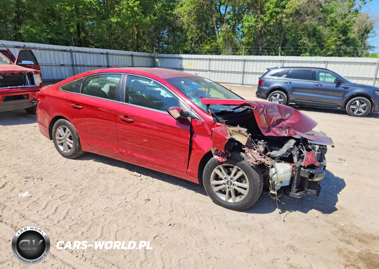2016 Hyundai Sonata Se VIN:5NPE24AF2GH416011 - 4