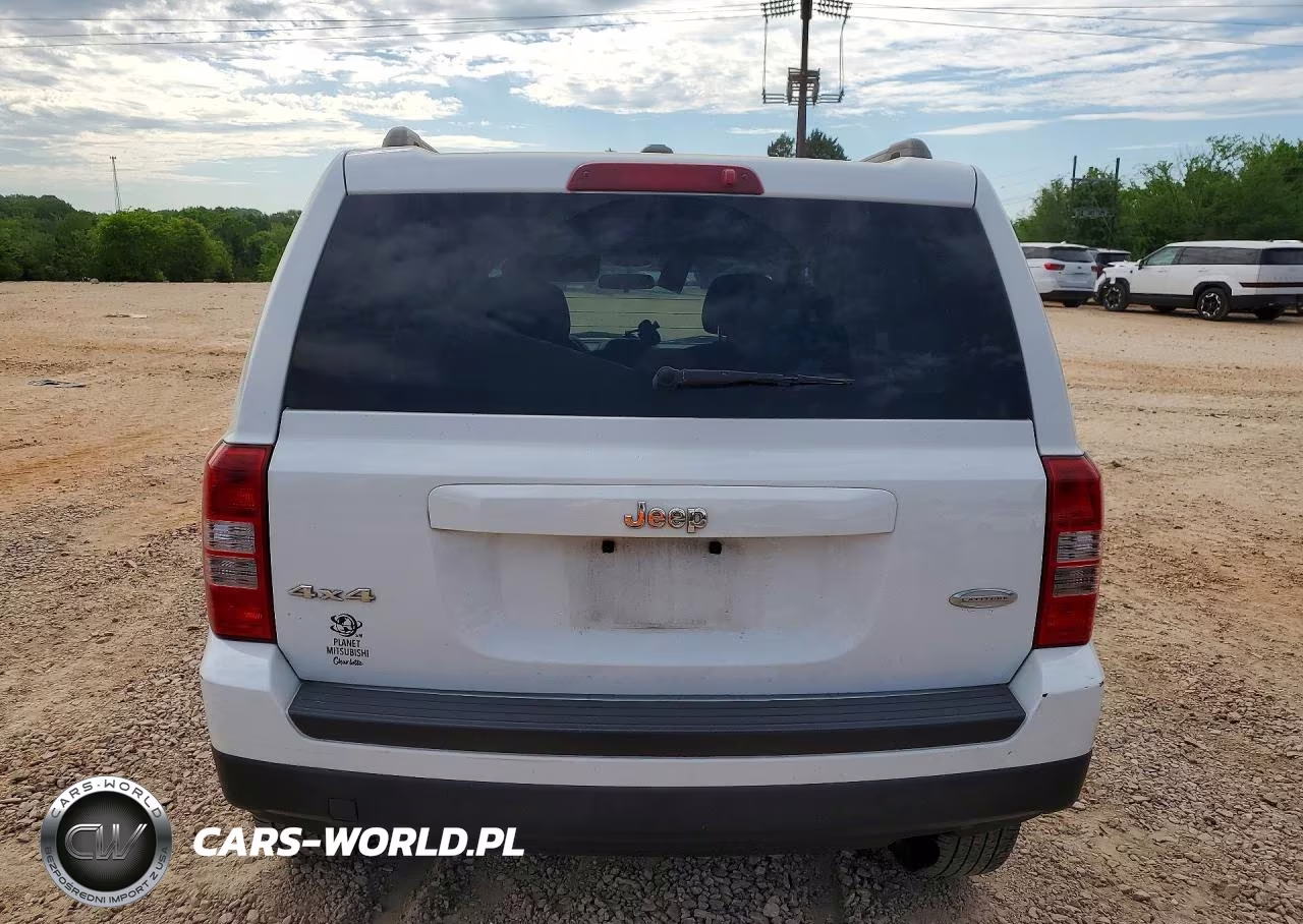 2015 Jeep Patriot Latitude VIN:1C4NJRFB6FD232278 - 6