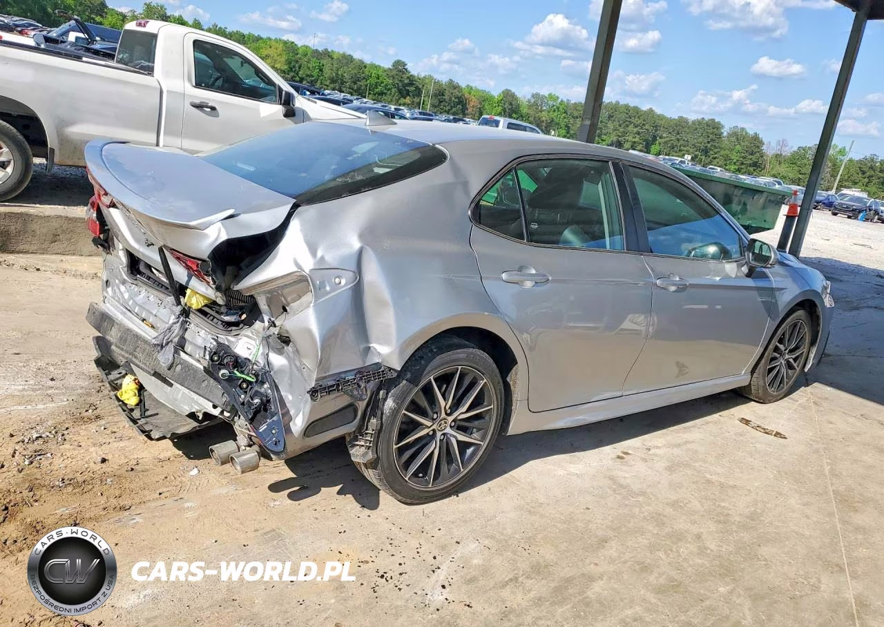 2022 Toyota Camry Se VIN:4T1G11AK0NU061166 - 3