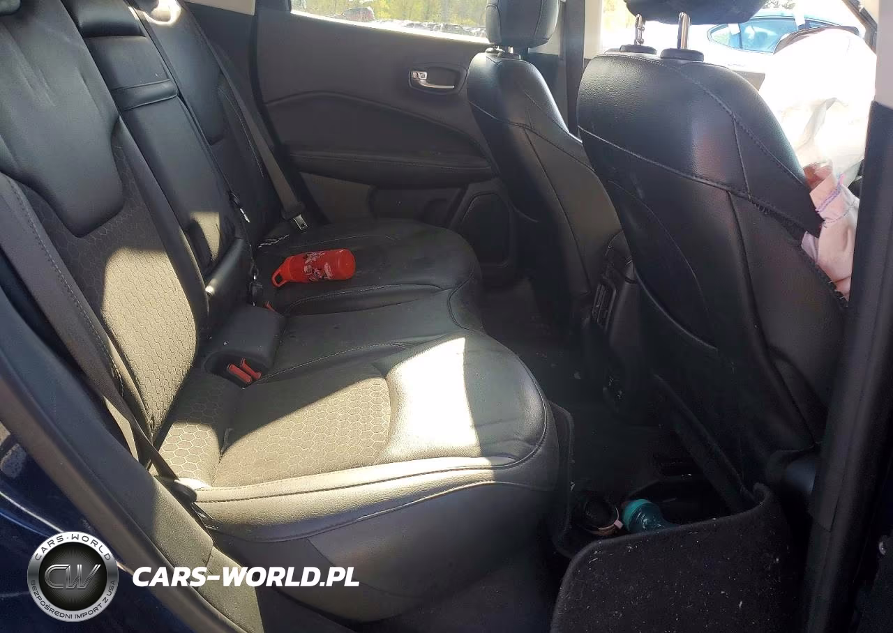2019 Jeep Compass Latitude VIN:3C4NJCBB7KT636214 - 11