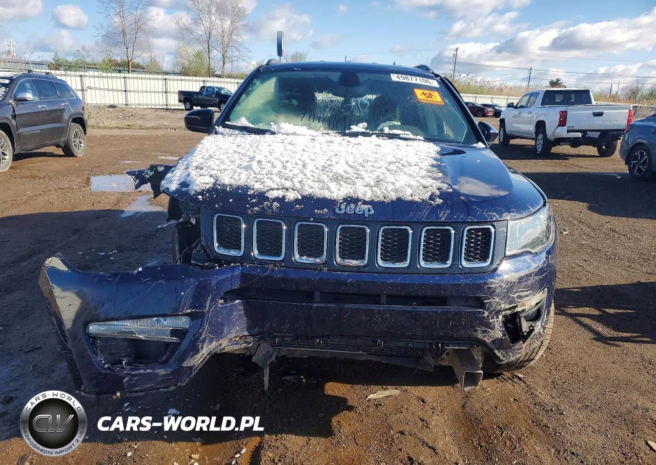 2019 Jeep Compass Latitude VIN:3C4NJCBB7KT636214 - 5