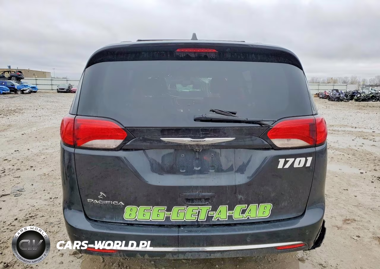 2017 Chrysler Pacifica VIN:2C4RC1BGXHR579420 - 6