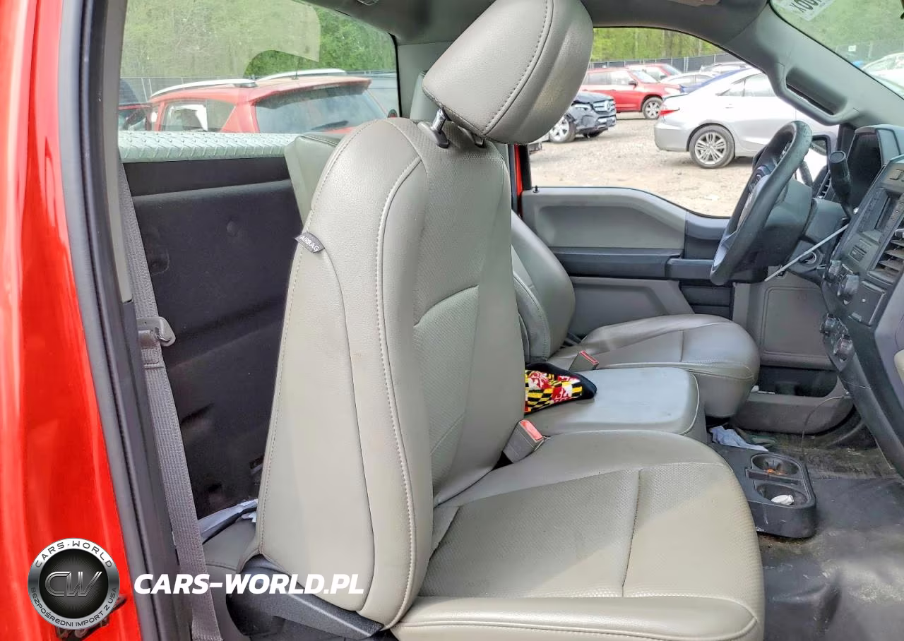 2019 Ford F150 VIN:1FTMF1CB9KKE44990 - 10