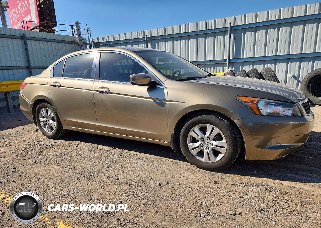 2009 Honda Accord VIN:JHMCP26439C009073 - 4